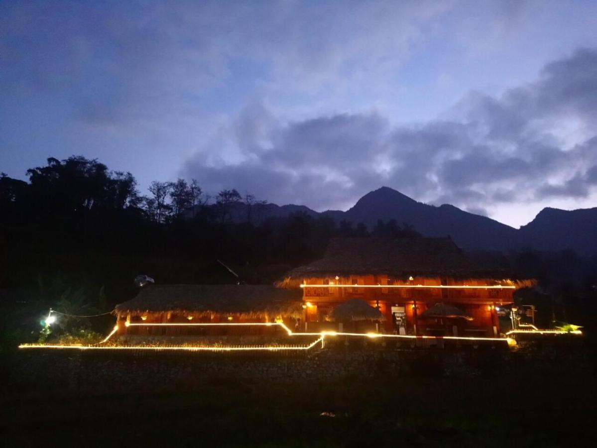 Ta Van Family Homestay Sapa Exteriör bild
